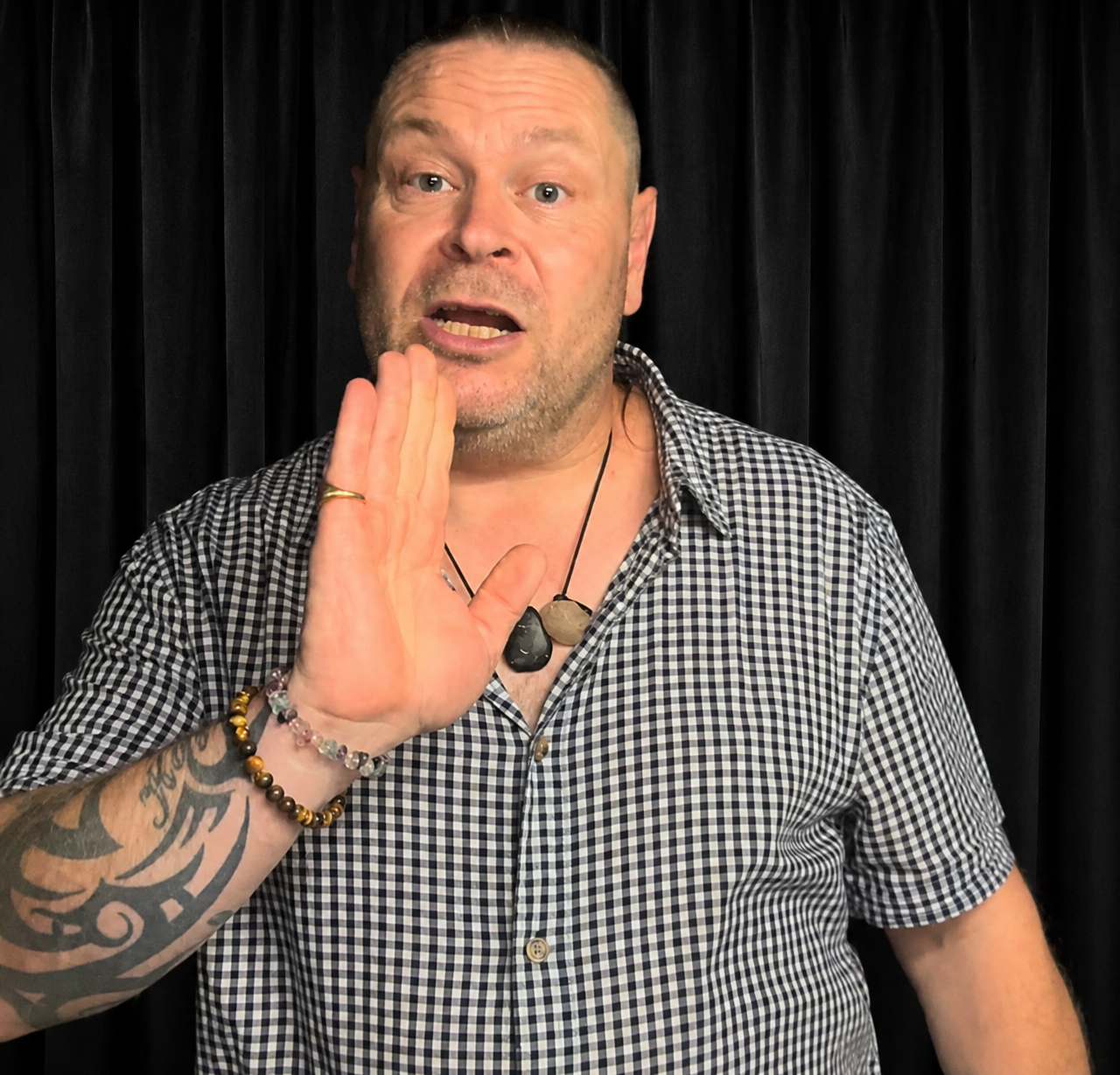 PsychicGavin speaking during a mediumship demonstration
