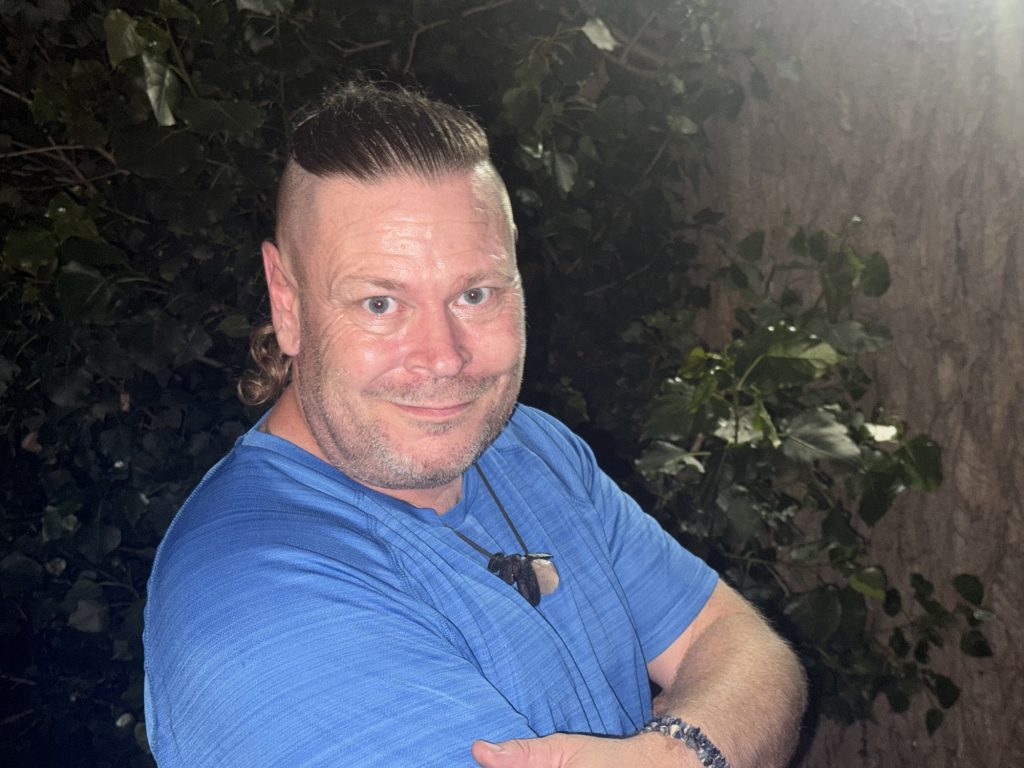 Private Readings & Mediumship | PsychicGavin